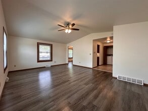 3153-3155 Finger Rd in Green Bay, WI - Building Photo - Building Photo