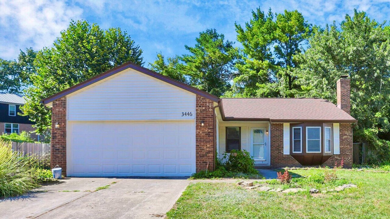 3446 Bufford Ct in Columbus, OH - Foto de edificio