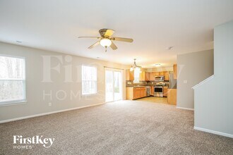 15543 Dusty Trail in Noblesville, IN - Foto de edificio - Building Photo