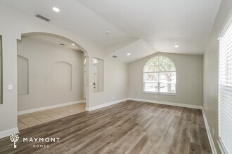 2614 Vinedale Ave in Valrico, FL - Building Photo - Building Photo
