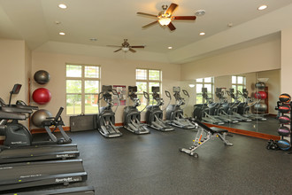 The Preserve at Prairie Creek in Oconomowoc, WI - Building Photo - Interior Photo