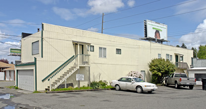 5514 Pacific Ave in Tacoma, WA - Building Photo - Building Photo