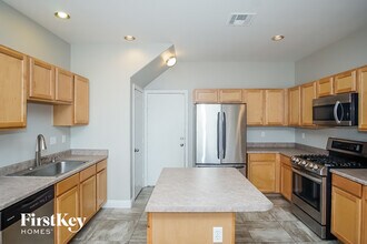 667 Baffin Island Rd in Henderson, NV - Building Photo - Building Photo