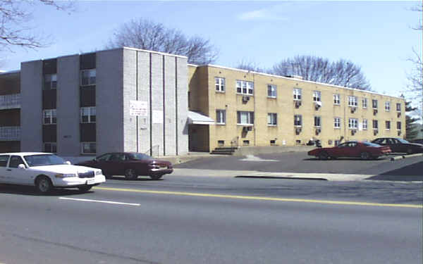 649-652 Covington Ct in Sewell, NJ - Foto de edificio