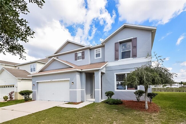 11157 Golden Silence Dr in Riverview, FL - Building Photo - Building Photo