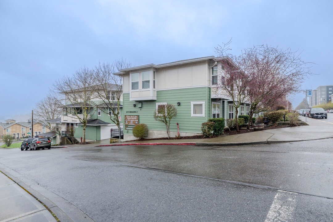 Eliza McCabe Townhomes in Tacoma, WA - Building Photo