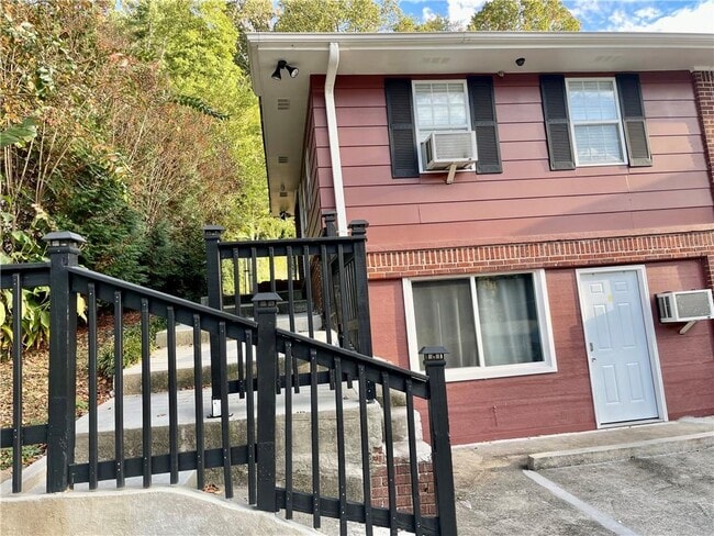 property at 6068 Tracy Valley Dr NW