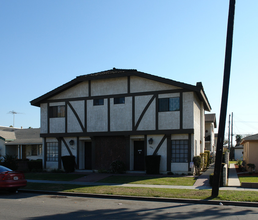 4280-4282 Green Ave in Los Alamitos, CA - Building Photo