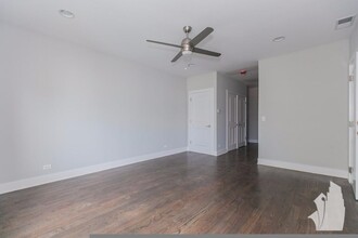 3915 N Janssen Ave in Chicago, IL - Building Photo - Building Photo