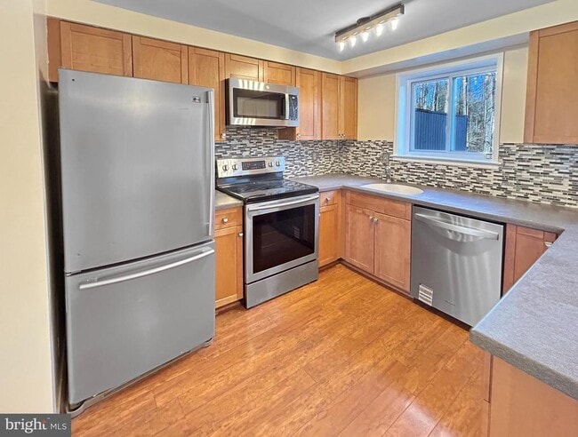 property at 14423 Pebble Hill Ln