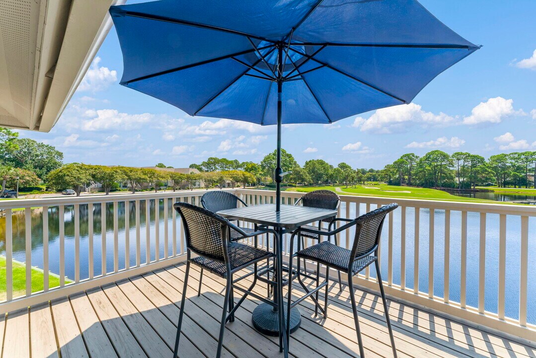 913 Harbour Point Ln in Destin, FL - Building Photo