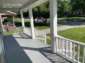 2128 Lexa Dr in Jennings, MO - Building Photo - Building Photo