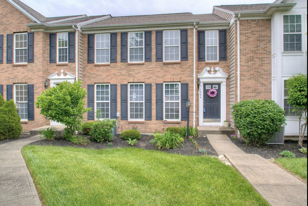 1964 Terrace Ct in Florence, KY - Building Photo