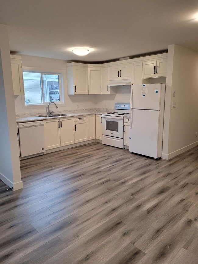 property at 596 Lance Pl