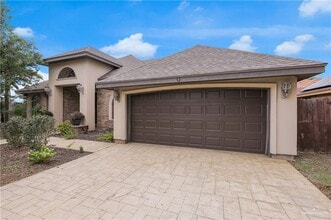 20 N 42nd St in McAllen, TX - Building Photo - Building Photo