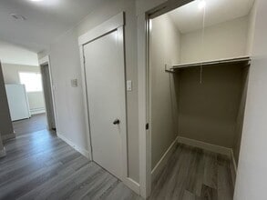 17 Lockwood St in Moncton, NB - Building Photo - Building Photo