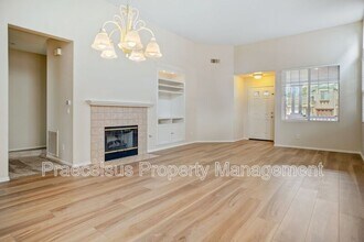 652 Rocking Horse Dr in Chula Vista, CA - Building Photo - Building Photo