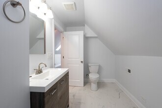 4226 N Bernard St in Chicago, IL - Building Photo - Building Photo