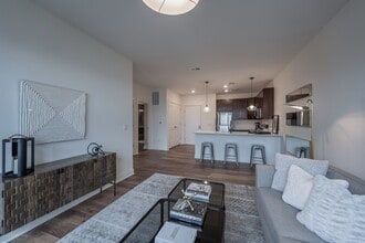Adams Edge Apartments in Cincinnati, OH - Building Photo - Building Photo