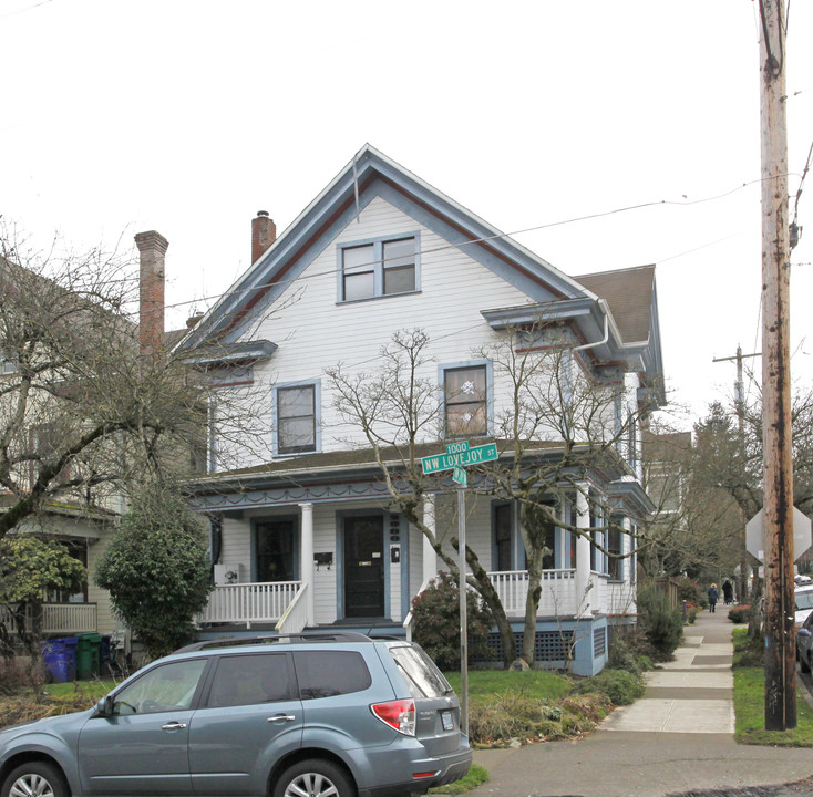 2388 NW Lovejoy St in Portland, OR - Building Photo