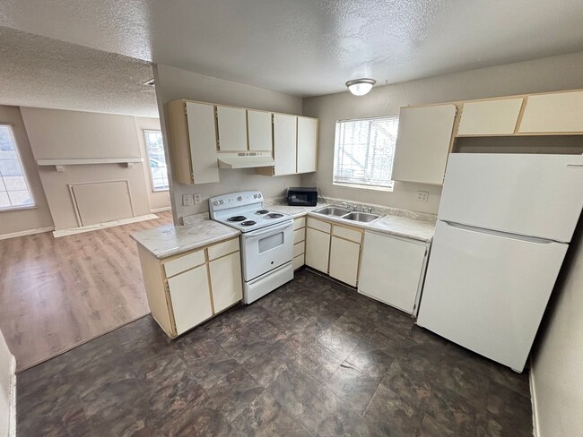 4220 Middlesex Ave in Las Vegas, NV - Building Photo - Building Photo