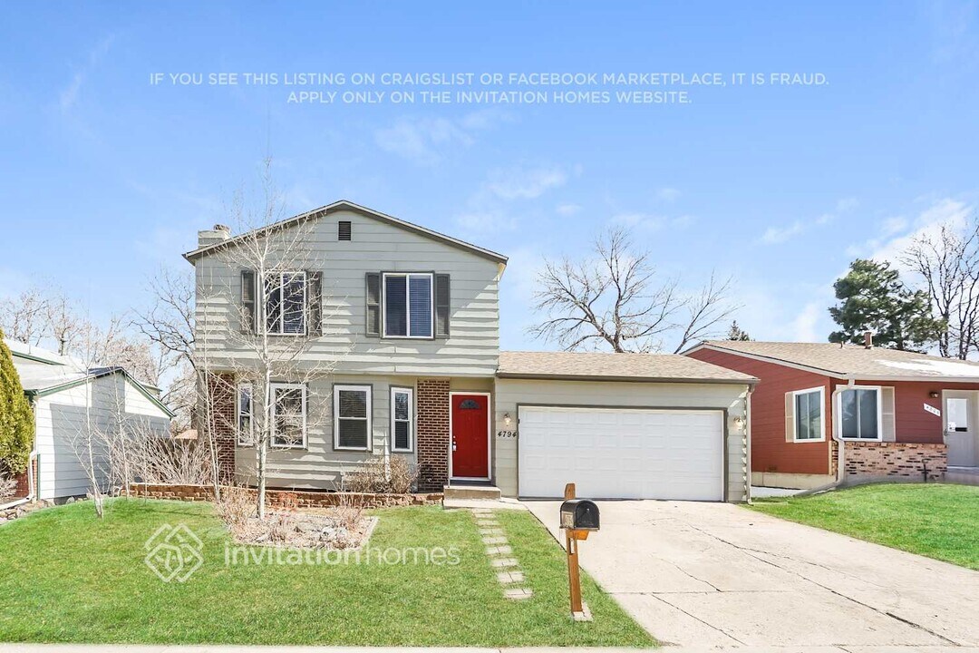 4794 S Pagosa Cir in Aurora, CO - Building Photo