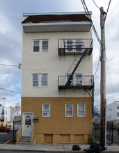 516 S 18th St in Newark, NJ - Building Photo - Building Photo