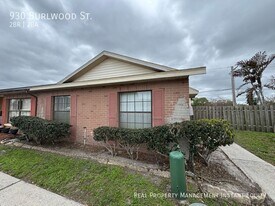 930 Burlwood St in Brandon, FL - Building Photo