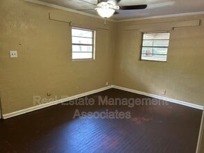220 E Central Ave in Griffin, GA - Building Photo - Building Photo