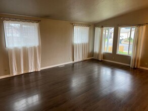 4365 Marcum Ln in Eugene, OR - Building Photo - Building Photo