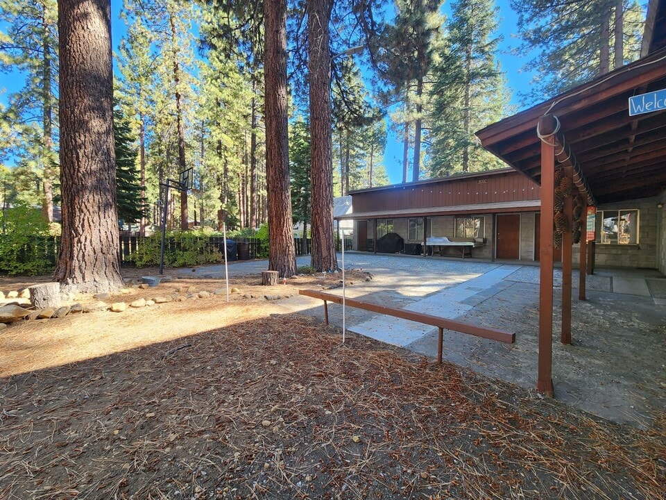 8092 Golden Ave in Kings Beach, CA - Building Photo