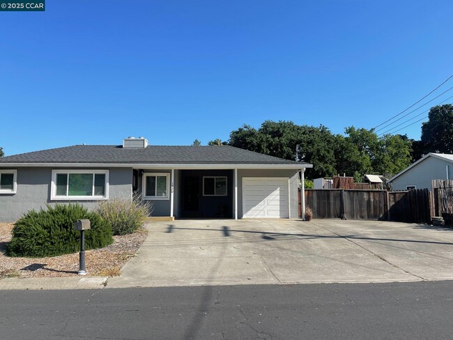 property at 1520 Orange St