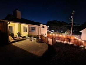 2209 Hamilton Ave in San Bruno, CA - Building Photo - Building Photo