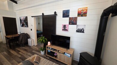 4213-4213 Trinity Rd in Duluth, MN - Building Photo - Building Photo