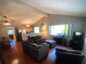 13 Waikalani Pl in Kihei, HI - Building Photo - Building Photo