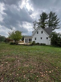 1523 Lower State Rd in Doylestown, PA - Foto de edificio - Building Photo