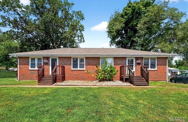 3868-3870 Western Ave