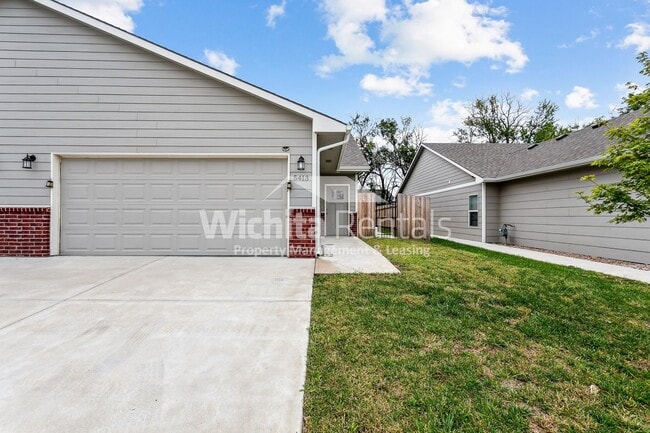 property at 5413 N Colburn St