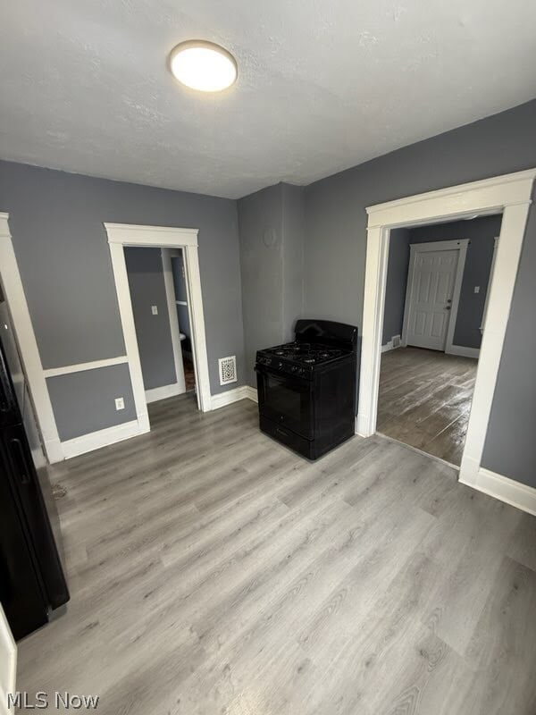 10304 Shale Ave in Cleveland, OH - Building Photo - Building Photo