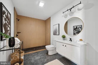 3037 Richmond St-Unit -201 in Philadelphia, PA - Building Photo - Building Photo