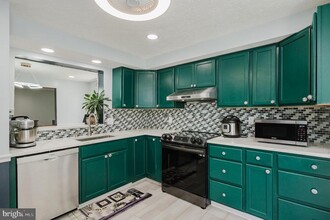 3760 Bonnybridge Pl in Ellicott City, MD - Building Photo - Building Photo