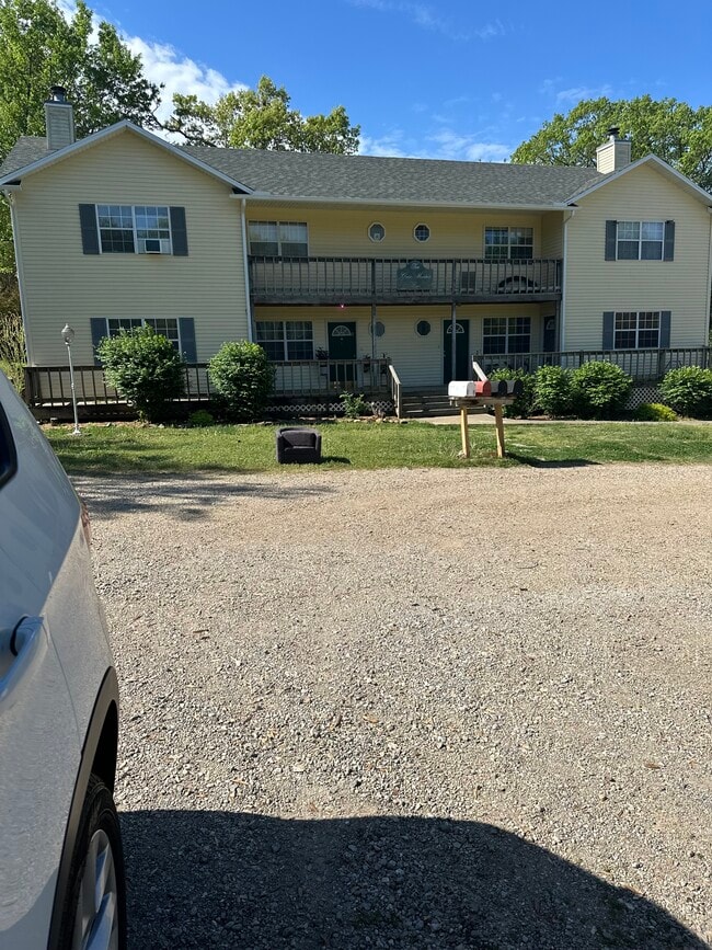 property at 2 Green Meadow Ln