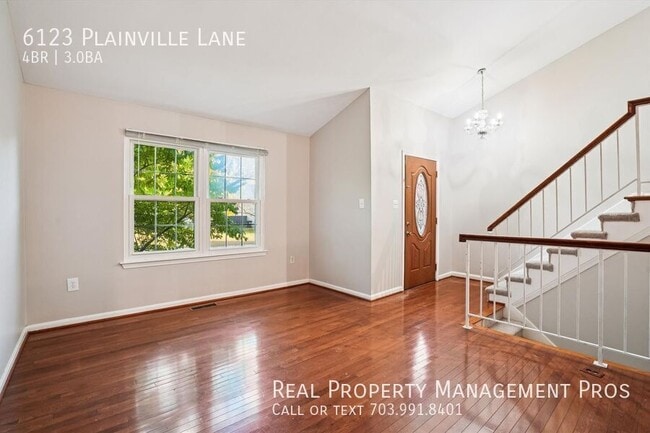 6123 Plainville Ln in Woodbridge, VA - Building Photo - Building Photo