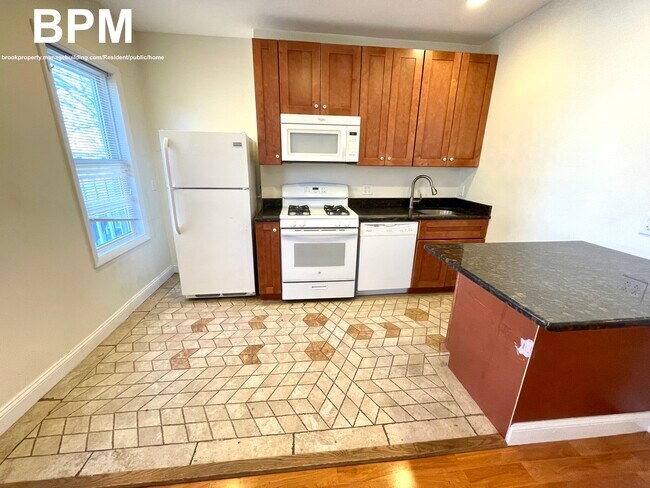 58 London St in Boston, MA - Building Photo - Building Photo