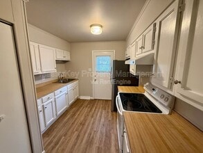 221 Byrum St in Cary, NC - Building Photo - Building Photo