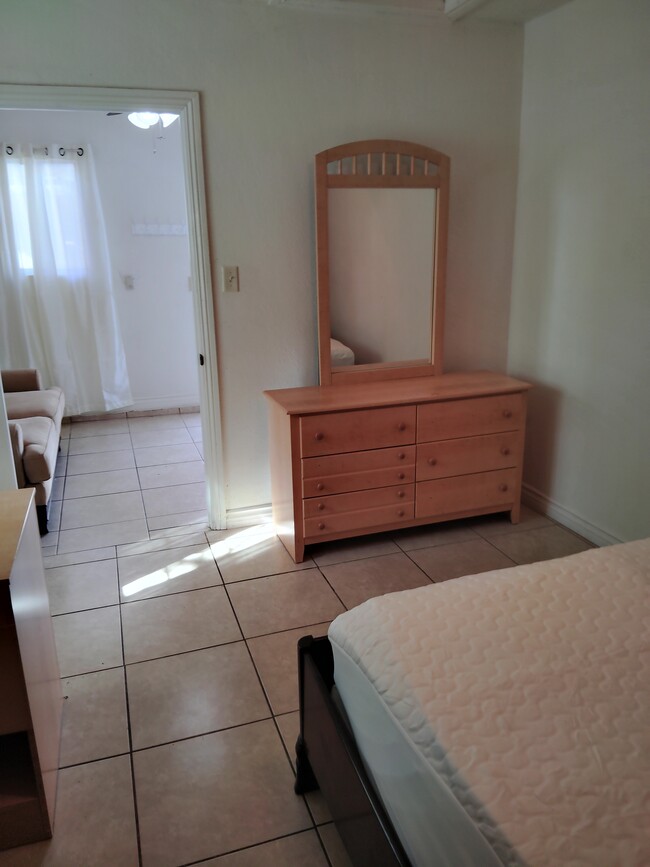 26363 First St in Bryn Mawr, CA - Building Photo - Building Photo