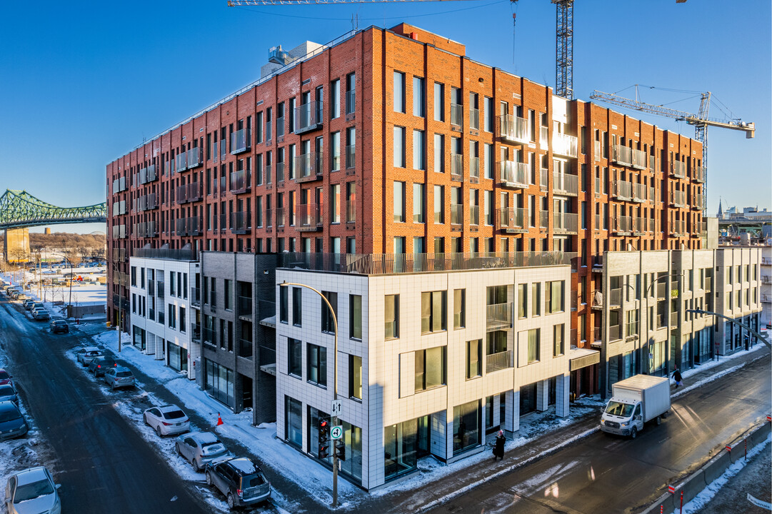 Esplanade Cartier - Phase 1 in Montréal, QC - Building Photo