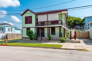1816 20th St in Galveston, TX - Building Photo