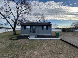 509 Franklin Rd in Lebanon, TN - Building Photo