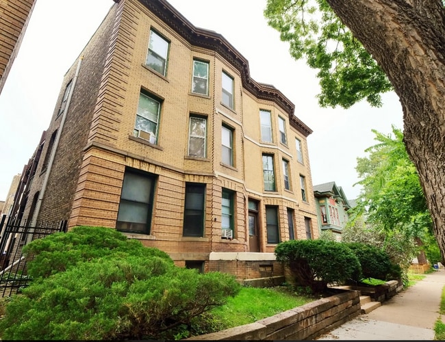301 Dayton Ave in St. Paul, MN - Foto de edificio - Primary Photo